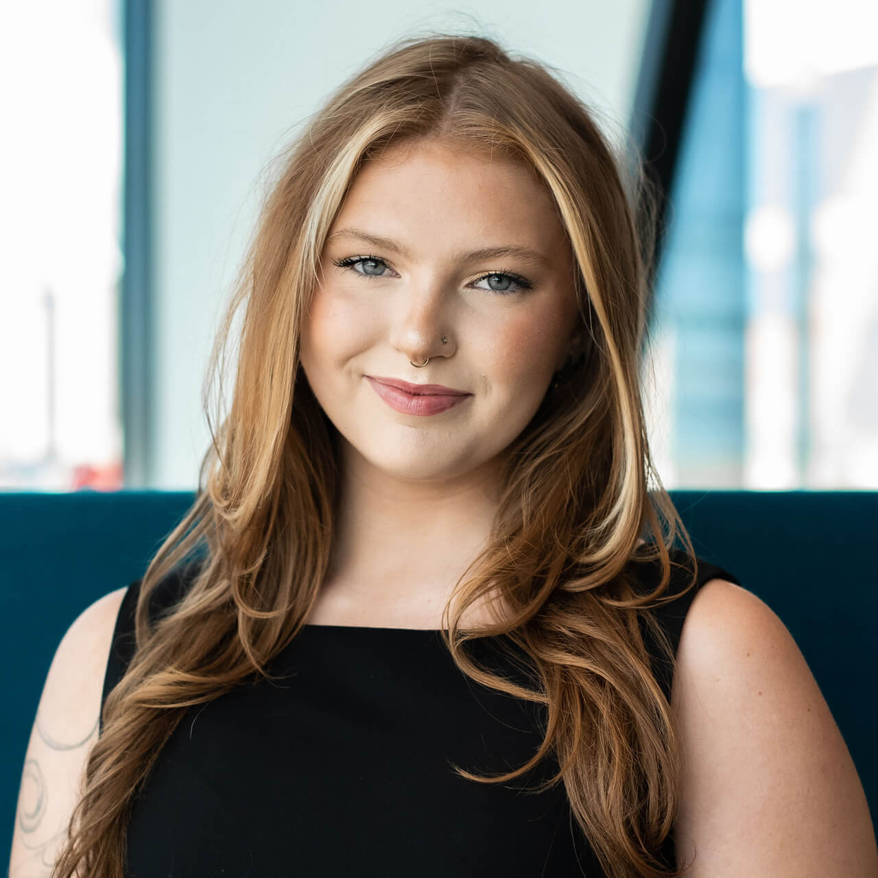 Content and Social Specialist - Meg